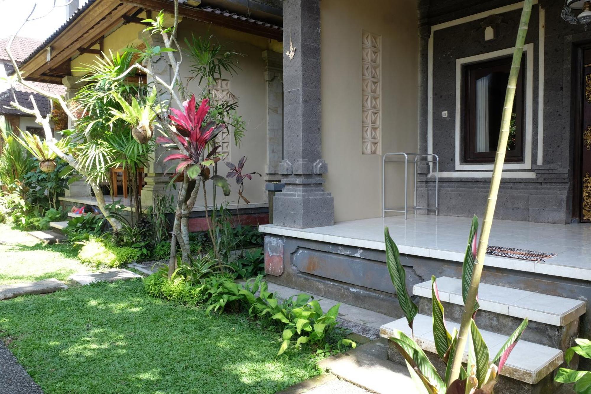 Suastika Guest House Ubud المظهر الخارجي الصورة
