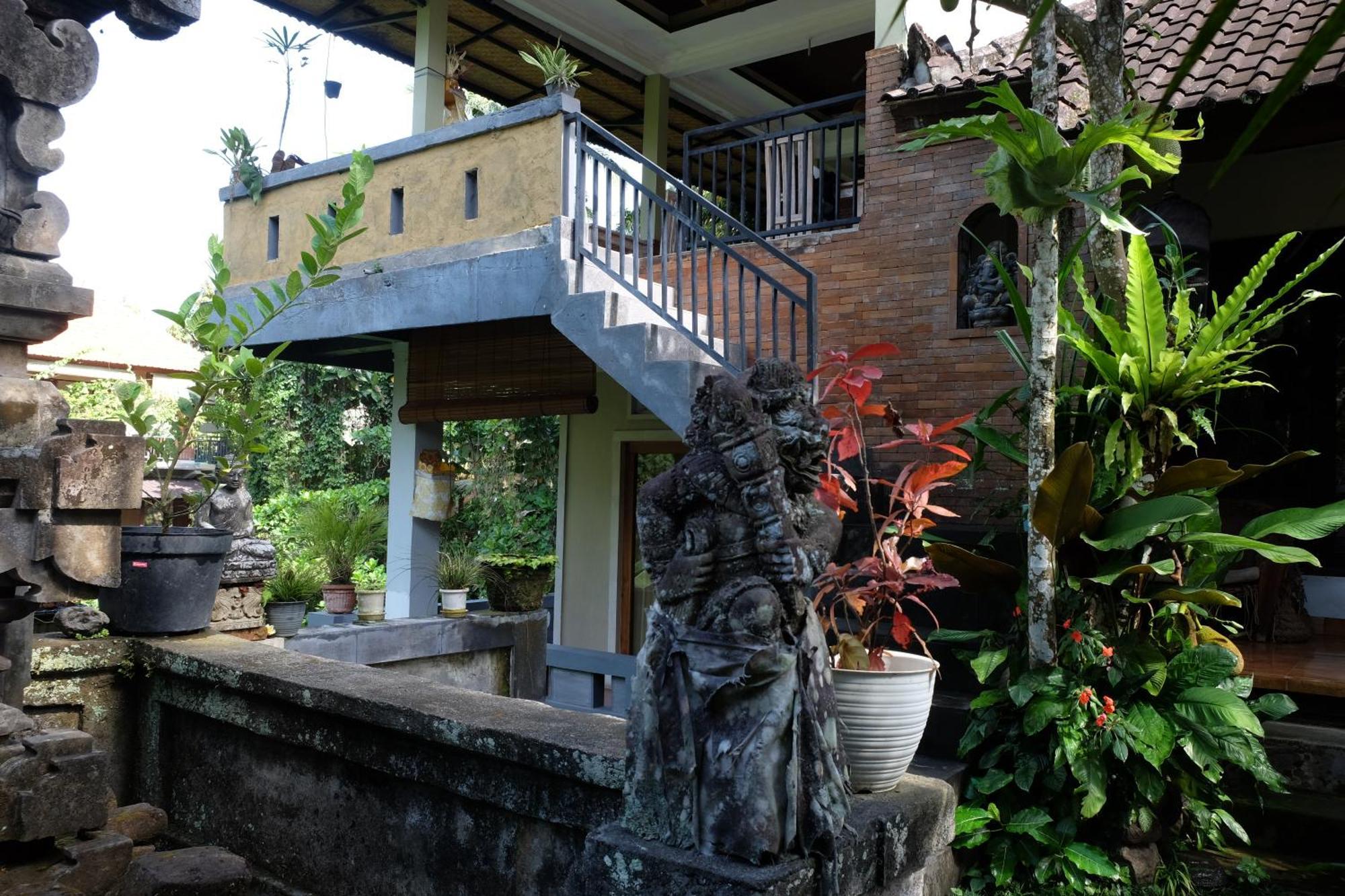 Suastika Guest House Ubud المظهر الخارجي الصورة